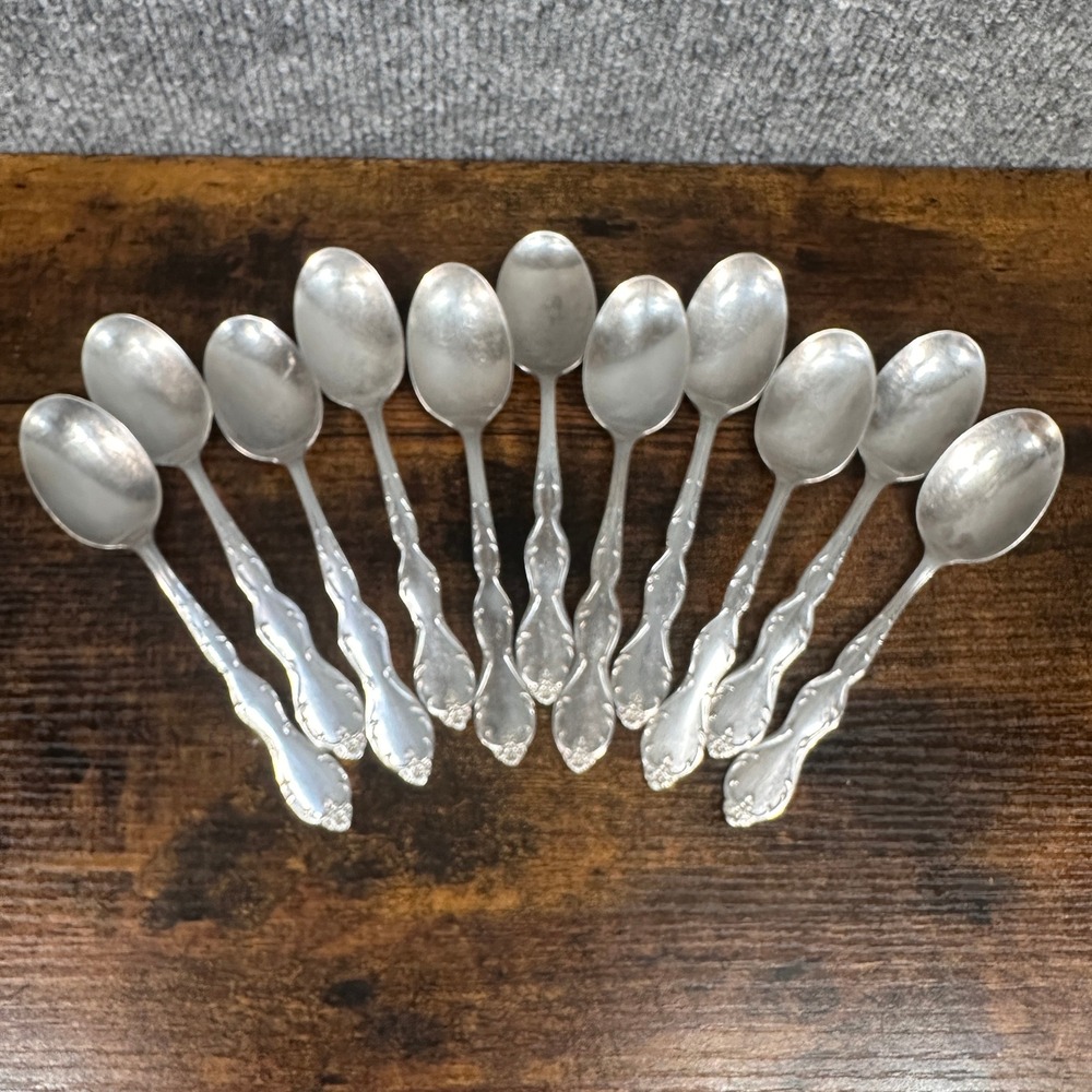 Lot of 11 VTG WM Rogers Extra Silver Plate Floral Pattern Spoons Original Rogers